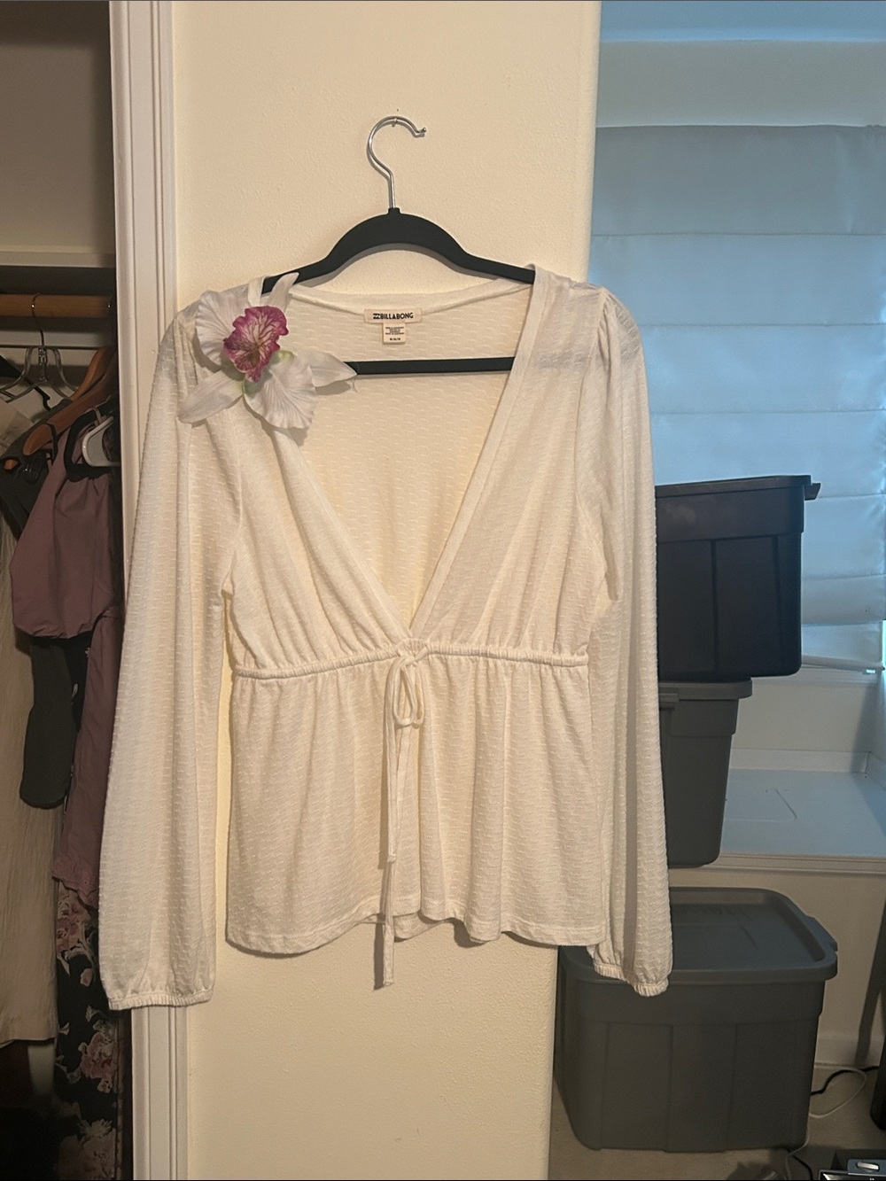 Billabong swim cover up/sweater